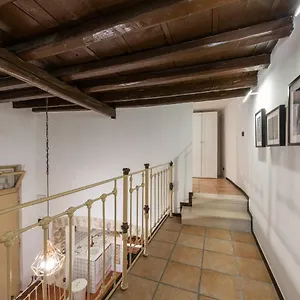 https://old-town-loft-m8-bari.barihotels.org
